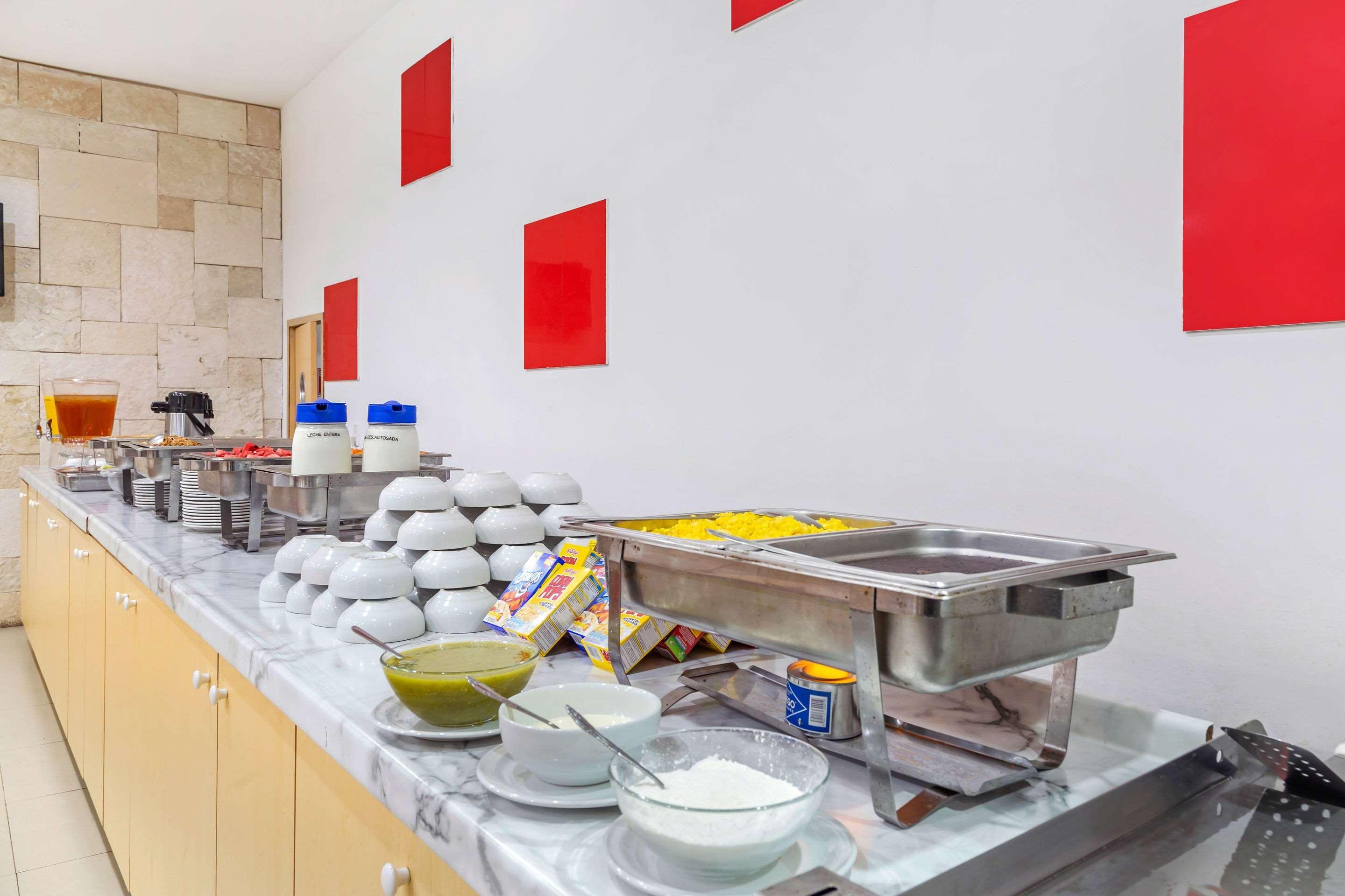 Hotel Premier Tuxtla 4*