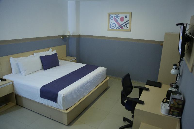 Premier Tuxtla Hotel 4*